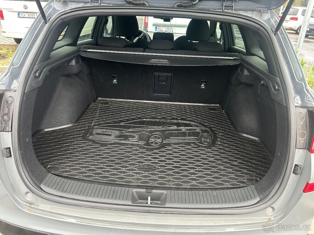 Hyundai i30 Kombi 1,5 l 117 kw