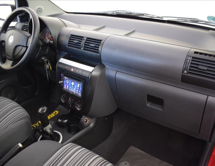 Volkswagen Fox Hatchback 1,2 l 40 kw