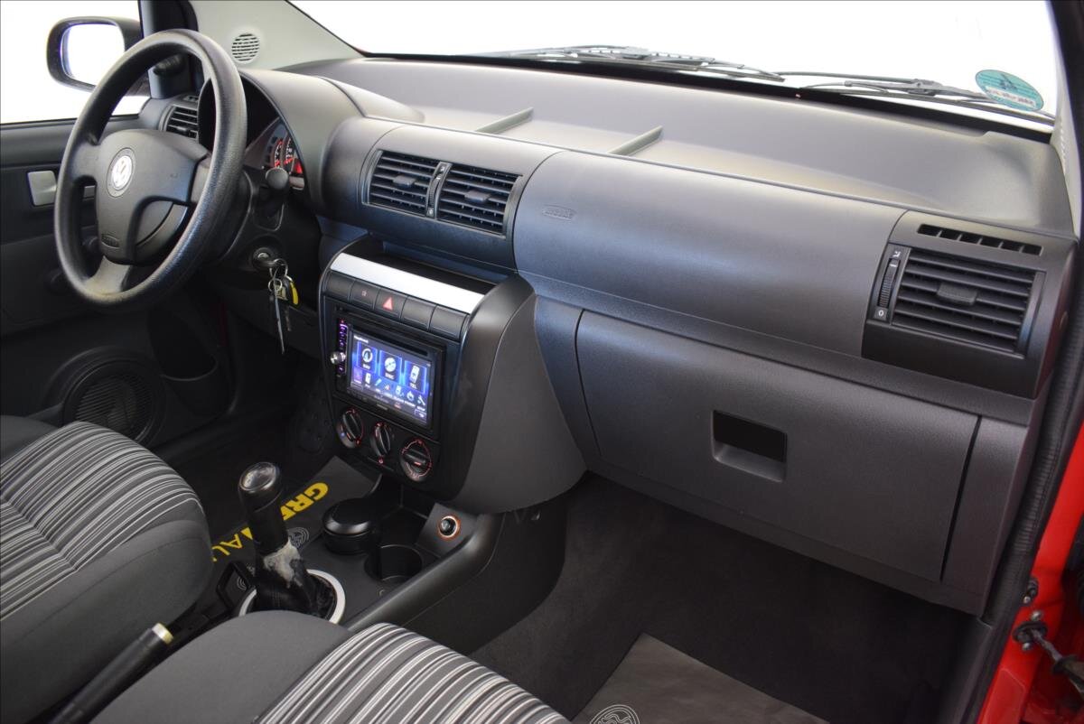 Volkswagen Fox Hatchback 1,2 l 40 kw
