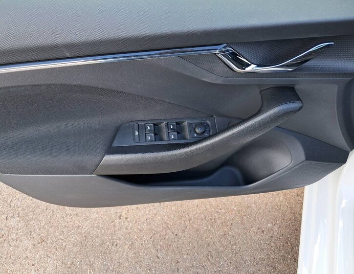 Škoda Scala Hatchback 1,5 l 110 kw