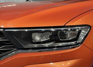 Volkswagen T-Roc SUV 1,5 l 110 kw