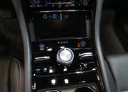 Jeep Grand Cherokee 32