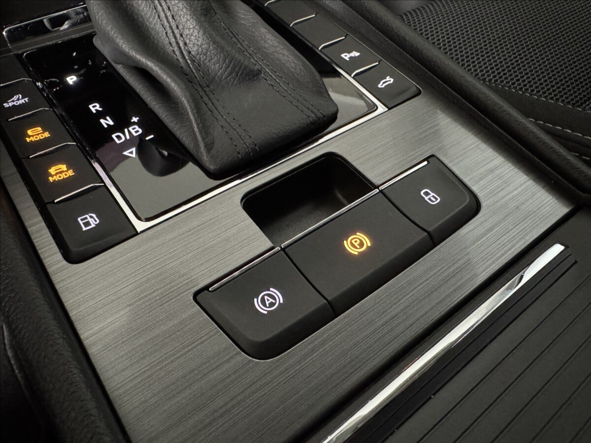 Škoda Superb Kombi 1,4 l 160 kw