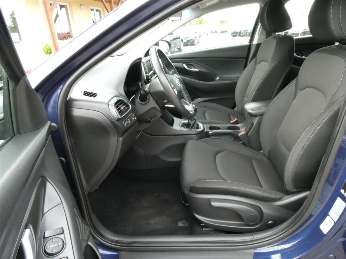 Hyundai i30 Liftback 998,0 88 kw