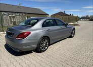 Mercedes-Benz Ostatní Sedan / Limuzína 0,0 125 kw