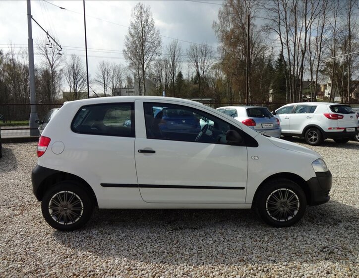 Volkswagen Fox Hatchback 1,4 l 51 kw