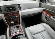 Jeep Grand Cherokee 38