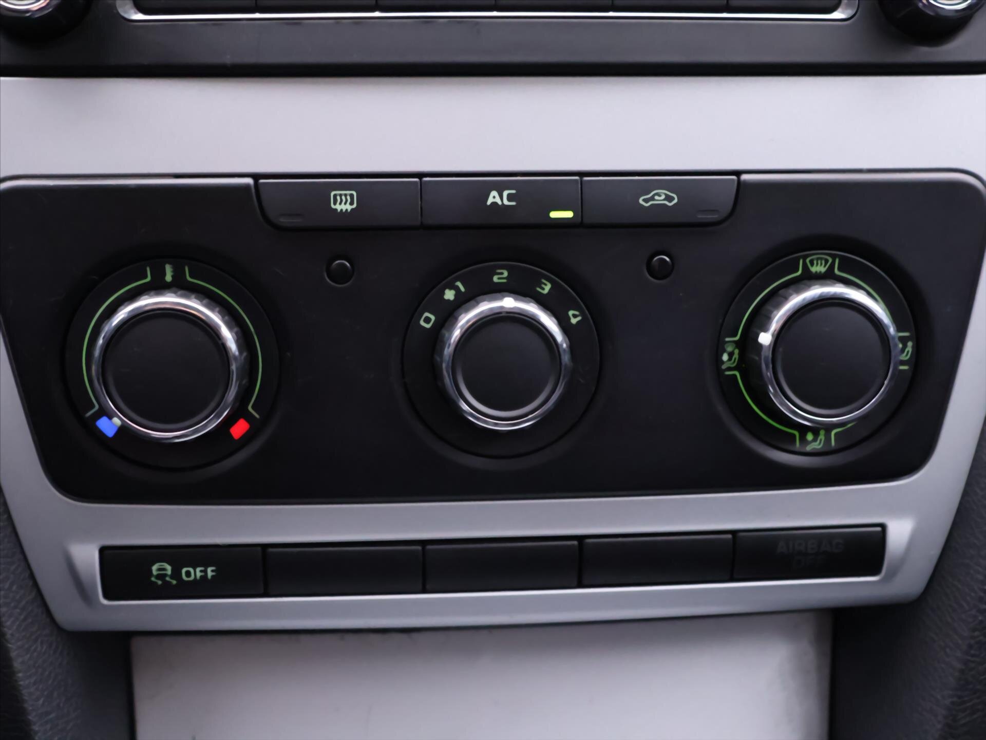 Škoda Octavia Liftback 2,0 l 103 kw