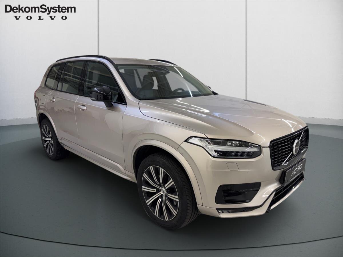 Volvo XC90 SUV 2,0 l 173 kw
