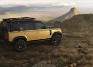 Land Rover Defender 17