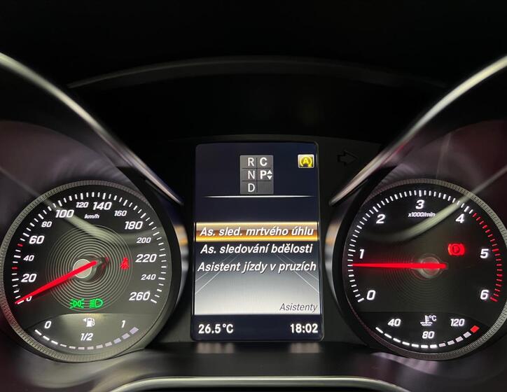 Mercedes-Benz Třídy V 18