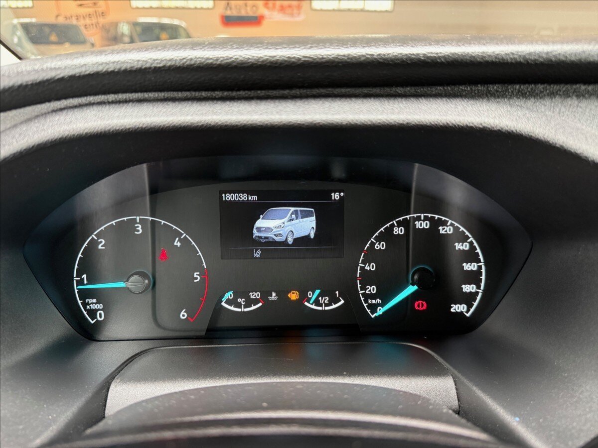 Ford Tourneo Custom MPV 2,0 l 96 kw