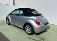 Volkswagen New Beetle Kabriolet 1,4 l 55 kw
