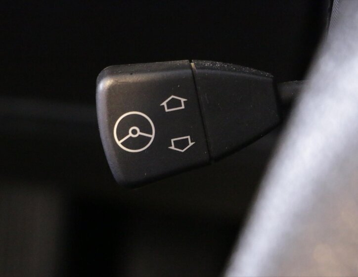 BMW Řada 8 Kupé 5,6 l 280 kw