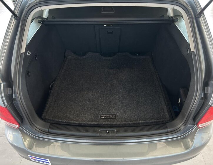 Volkswagen Golf Kombi 2,0 l 103 kw