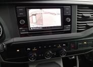 Volkswagen Caravelle 12