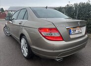 Mercedes-Benz Třídy C Sedan / Limuzína 3,0 l 170 kw