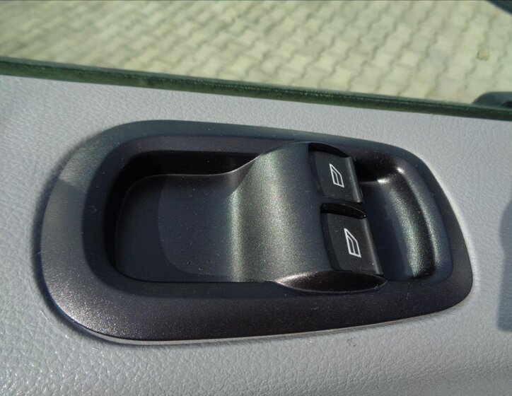 Ford Transit Ostatní 2,0 l 96 kw