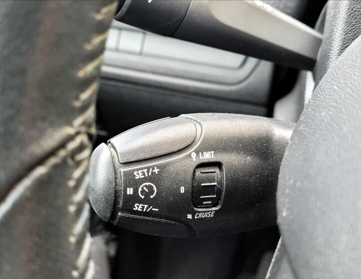 Peugeot 2008 SUV / Terénní 1,2 l 60 kw