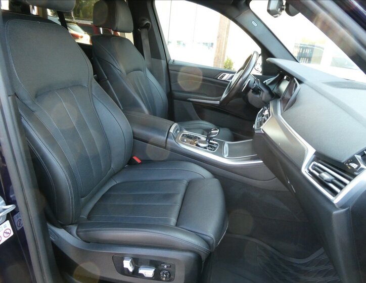 BMW X5 SUV / Terénní 3,0 l 195 kw