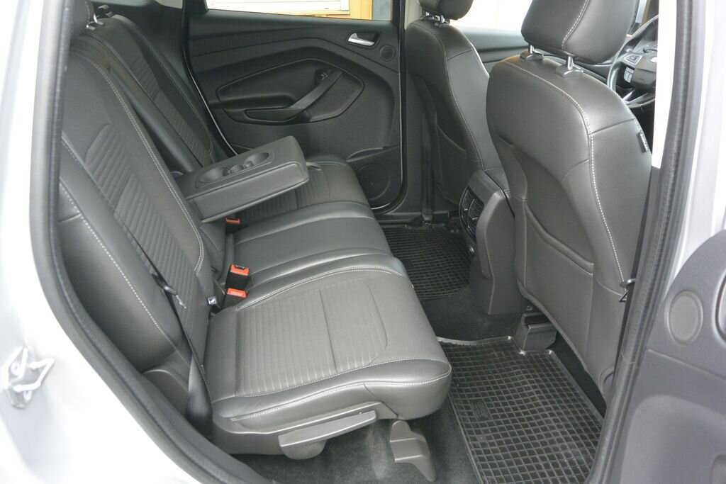 Ford Kuga SUV 2,0 l 110 kw