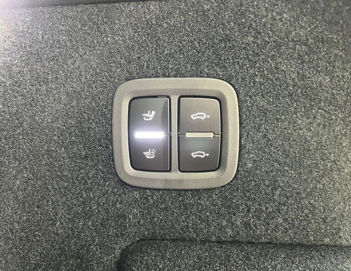 Porsche Cayenne SUV / Terénní 4,0 l 349 kw