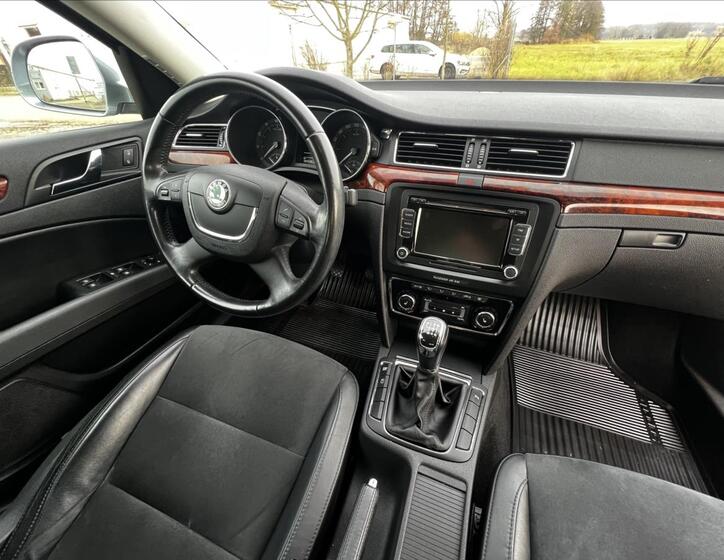 Škoda Superb 20