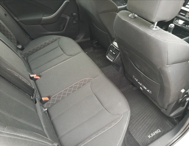 Škoda Kamiq Hatchback 999,0 81 kw