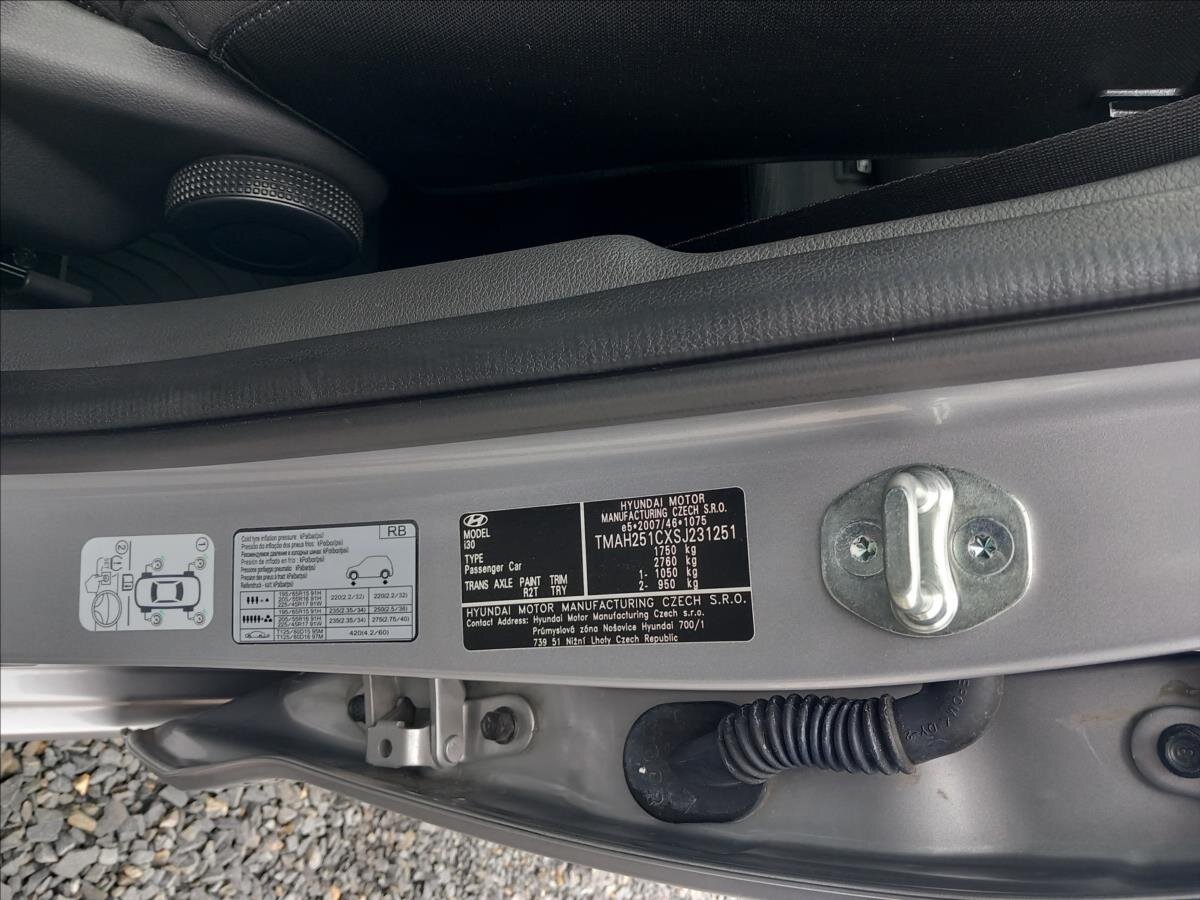 Hyundai i30 Hatchback 1,5 l 70 kw