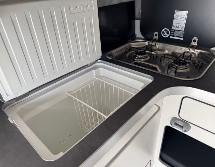 Ford Tourneo Custom 15