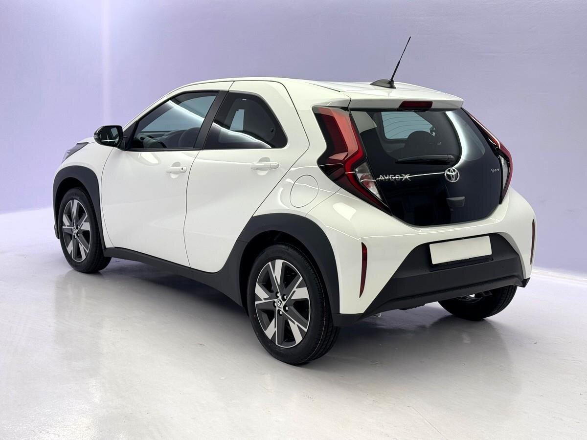 Toyota Aygo Hatchback 1,5 l 85 kw