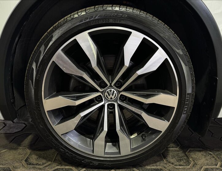 Volkswagen Tiguan Allspace 45