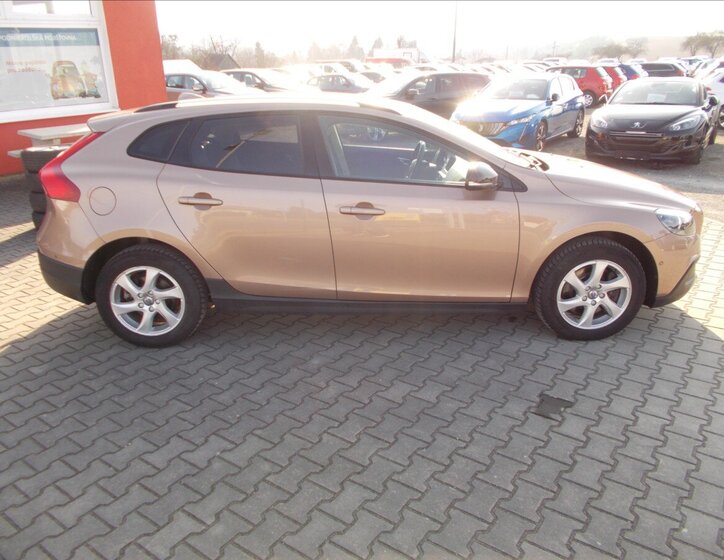 Volvo V40 Hatchback 2,0 l 88 kw
