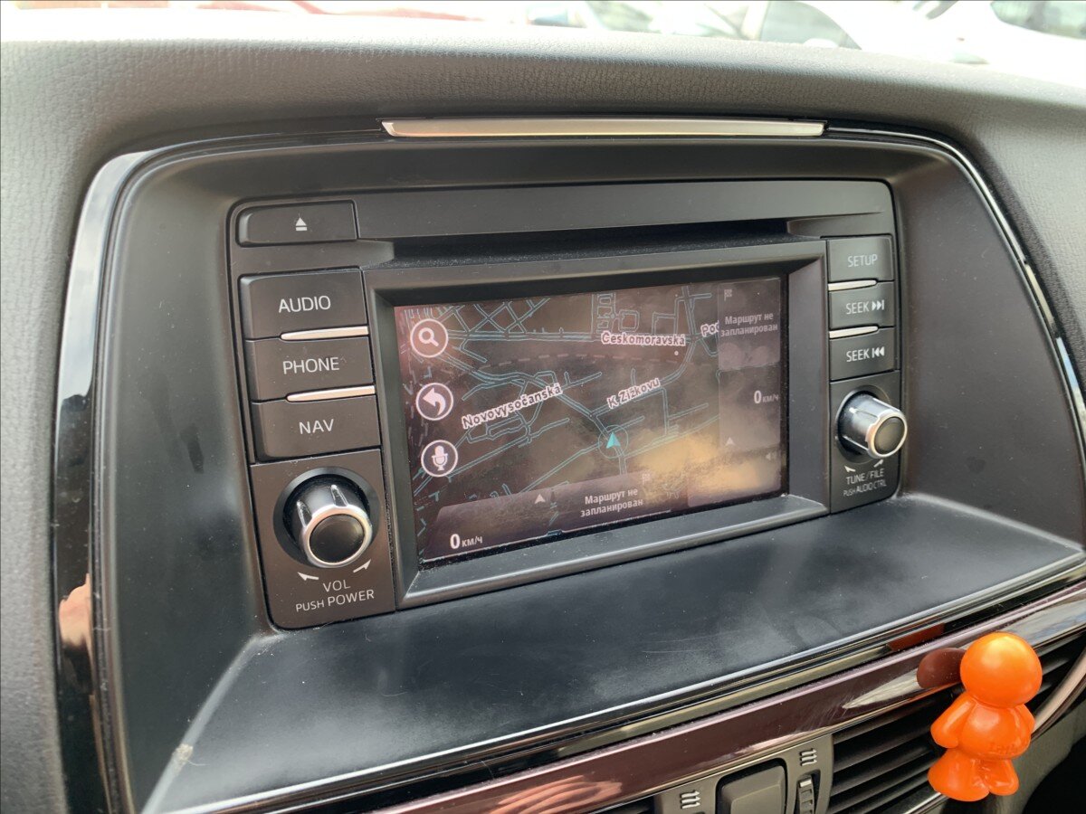 Mazda 6 Sedan / Limuzína 2,2 l 129 kw