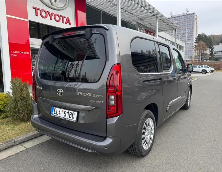 Toyota ProAce City Verso 3