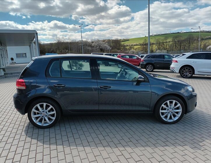 Volkswagen Golf Hatchback 1,4 l 59 kw