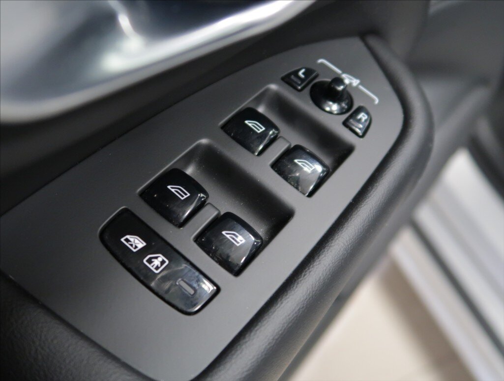 Volvo XC90 SUV 2,0 l 173 kw