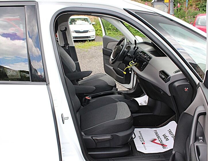 Citroën Grand C4 Picasso 12