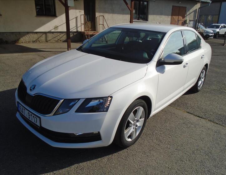 Škoda Octavia 1