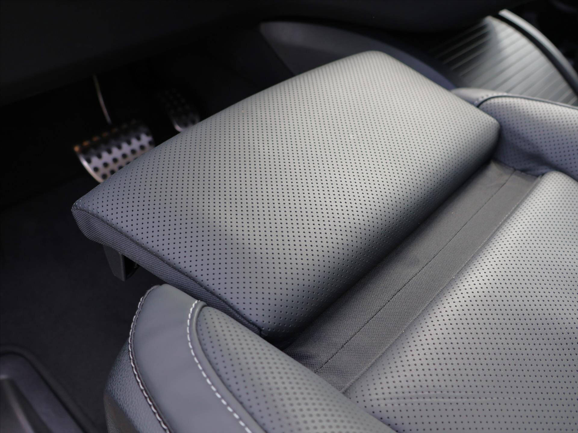 Mercedes-Benz Třídy V Kombi 2,0 l 174 kw