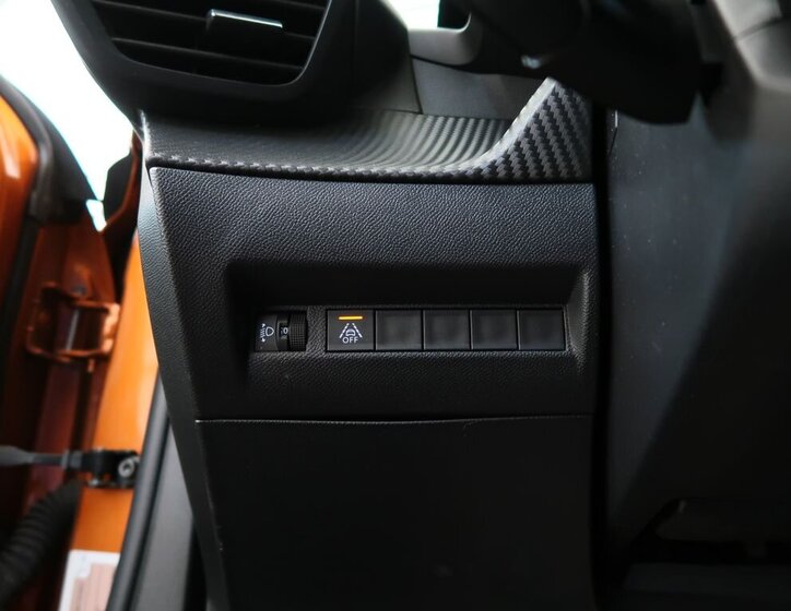 Peugeot 2008 SUV 1,2 l 74 kw