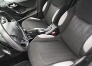 Peugeot 2008 Kombi 1,4 l 50 kw