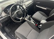 Suzuki Vitara 13