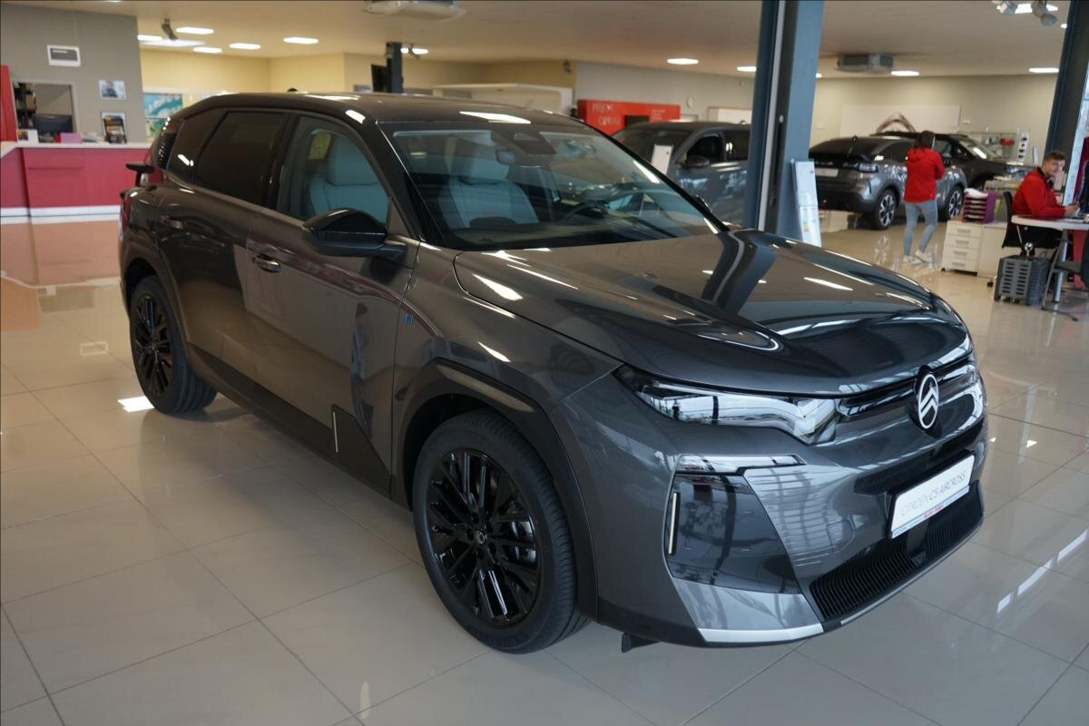 Citroën C5 Aircross SUV / Terénní 1,6 l 143 kw