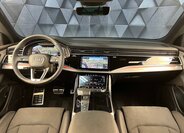 Audi Q8 SUV / Terénní 3,0 l 210 kw