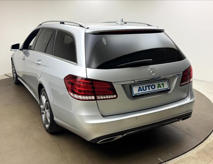 Mercedes-Benz Třídy E 6