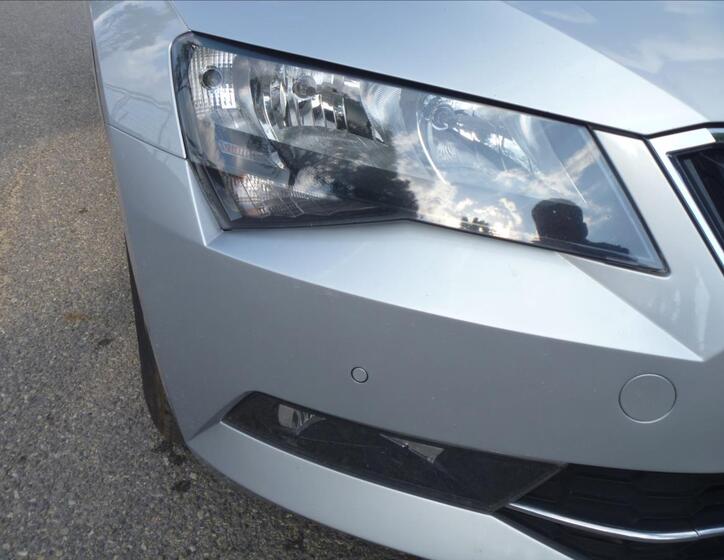 Škoda Superb 24