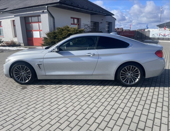 BMW Řada 4 Kupé 2,0 l 140 kw