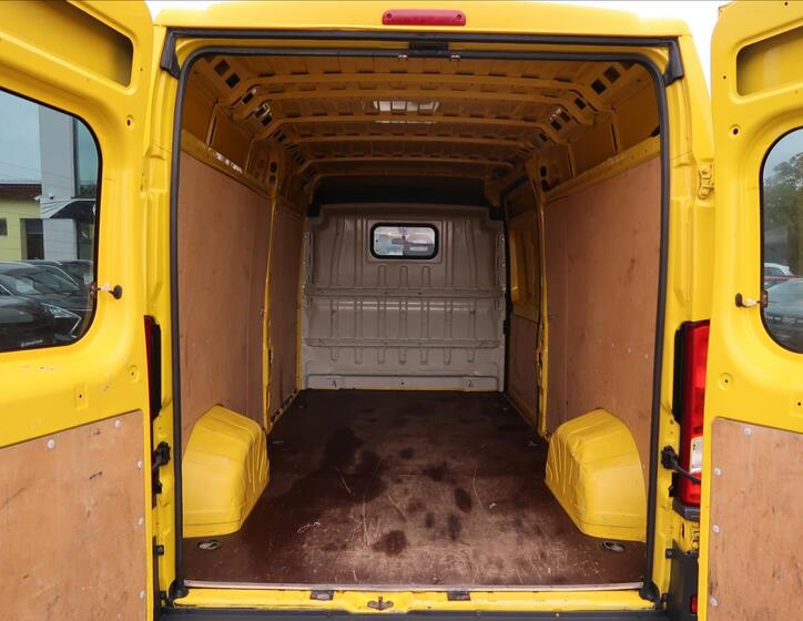 Peugeot Boxer 20