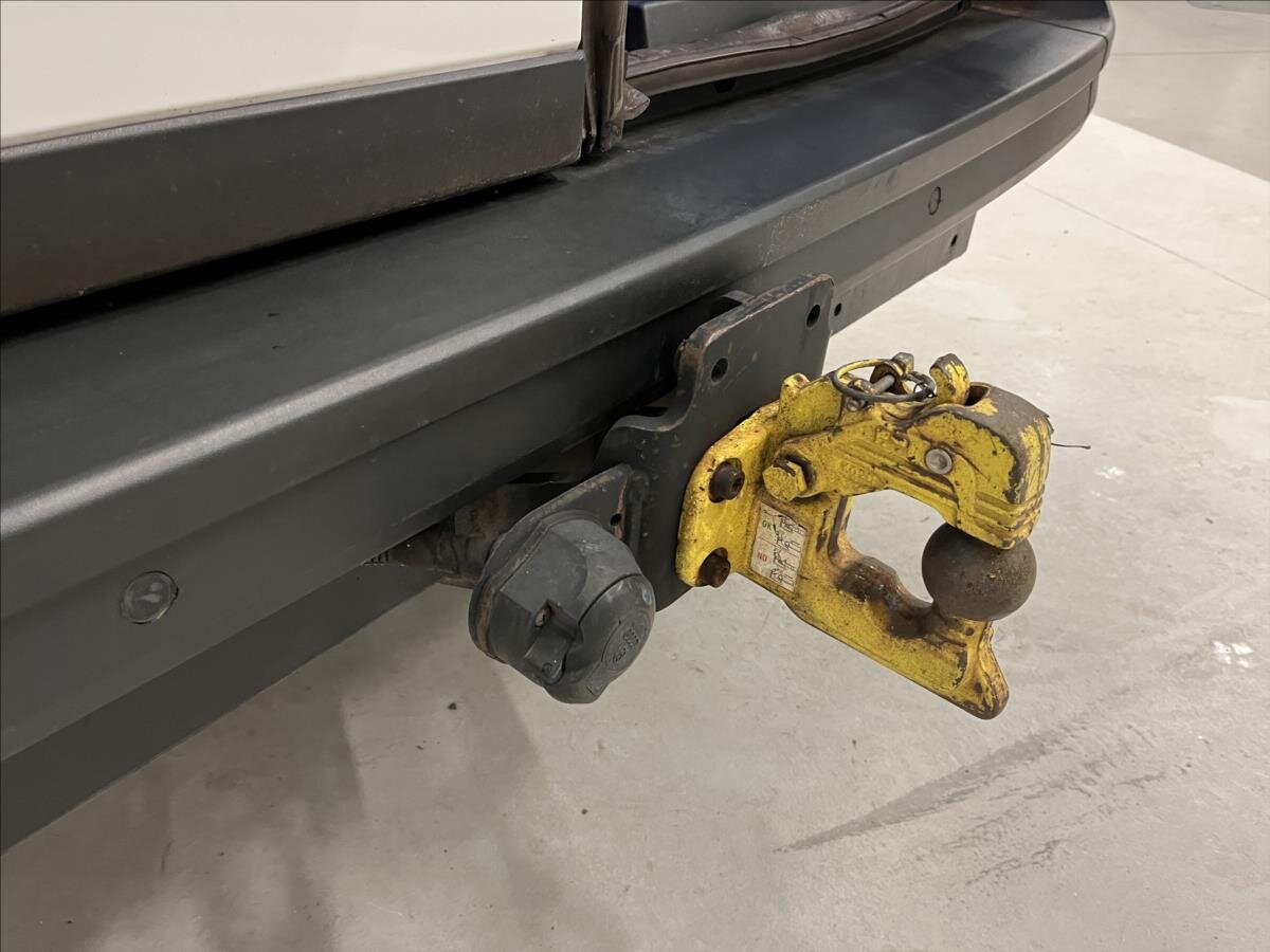 Volkswagen Crafter Skříň 2,0 l 103 kw